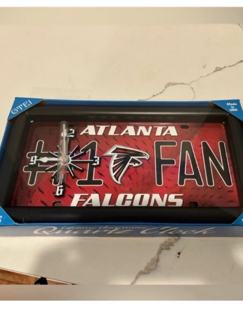 Vintage 2001 SEALED NFL Atlanta Falcons #1 FAN Clock Quartz Red Black Wall Table